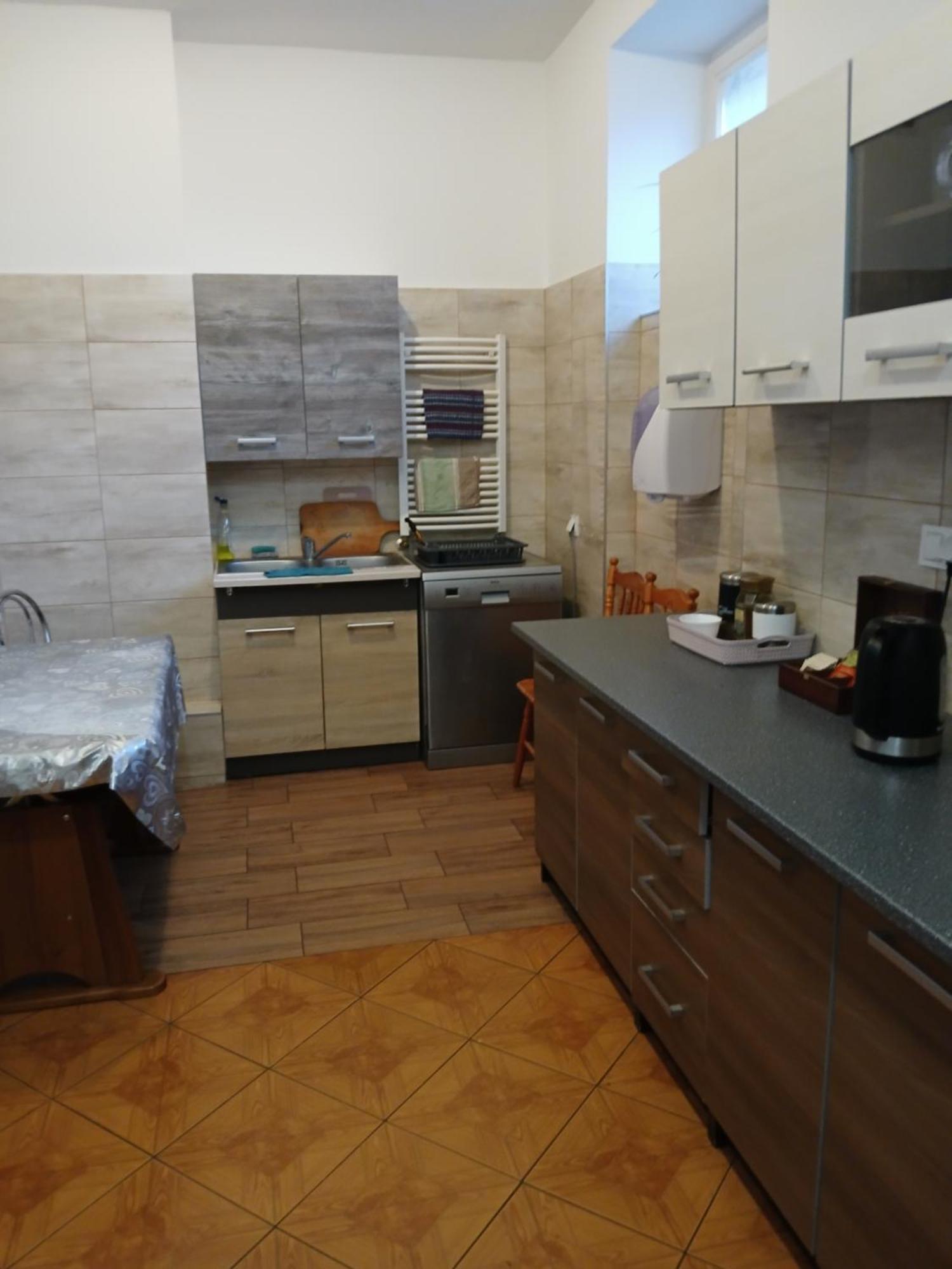 Dom Brama Mazur Acomodação com café da manhã Ostróda Exterior foto